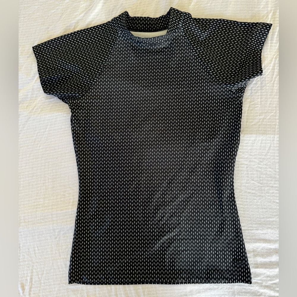 Albion Black and White Short Sleeve Swim Tee